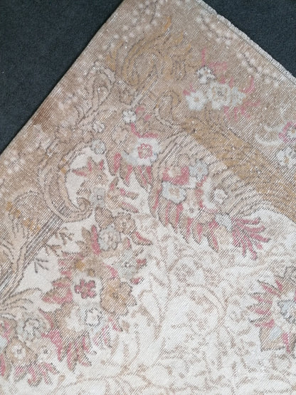 Muted oushak rug 6x9'7 large vintage rug, pastel hand made wool rug,  turkish area rug, bohemian rug