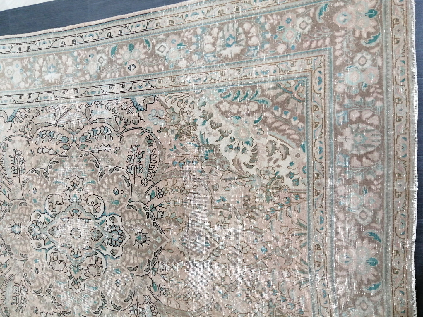 Vintage Handmade Persian Rug 6.5 x 9.6 Vintage Oriental Rugs  MUTED Vintage Persian Rug Living room Rug, Vintage Oushak Rug, Wool Rug