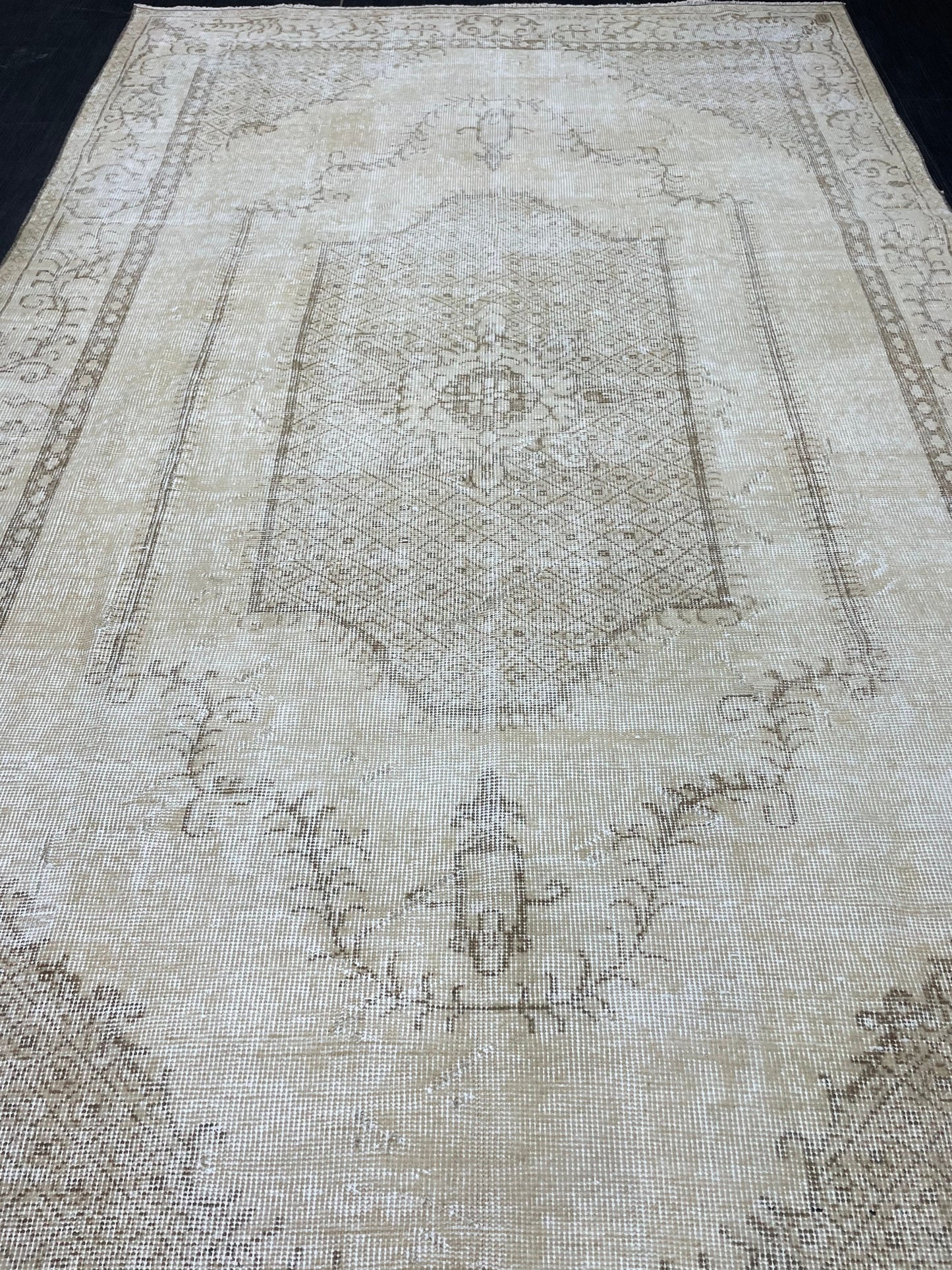 Neutral Vintage Rug Muted TURKISH 5.5 x 9.2 Rug Handmade Rug Distressed Rug  Large Turkish Oushak Rug Wool Rug Hand Knotted Rug