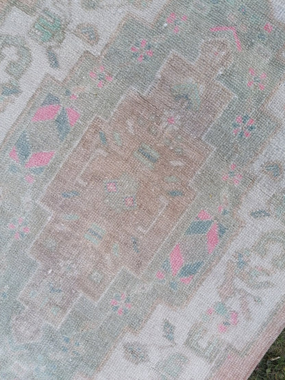 Pastel vintage runner rug, oushak wool runner 2'5x9'7 hallway handmade runner, turkish runner rug, entery runner, kitchen runner