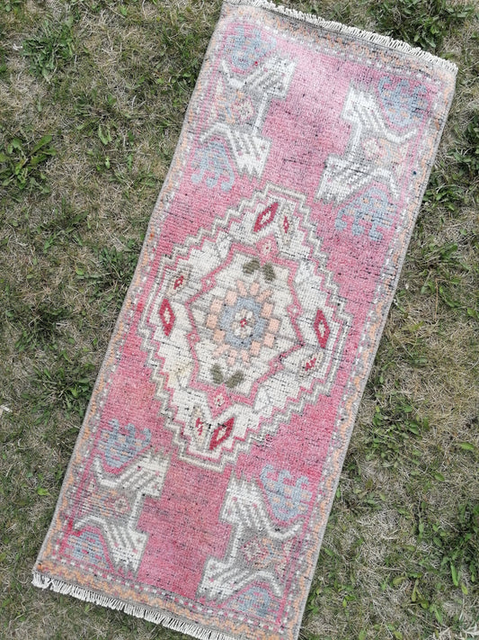 Turkish small rug,vintage rug 3'3x1'4 vintage oushak rug,unique hand made rug,kitchen rug,bohemian rug,traditional turkish decor