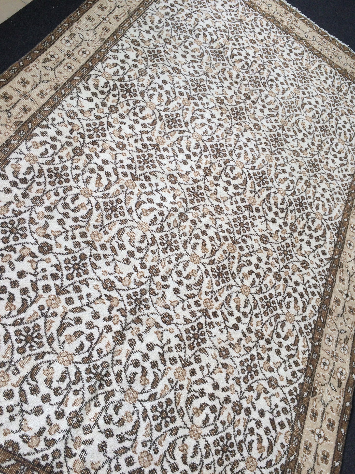 Hand Made Rug Turkish Vintage Rug Oushak Rugs Rustic Rug Wool Oushak Rugs floral Farmhouse Rug, Pastel Vintage Rug Muted Neutral Wool Rug