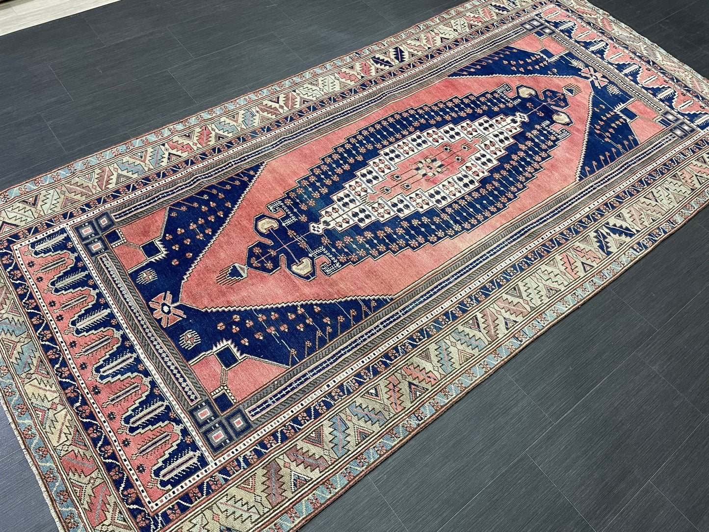 Wool OUSHAK RUG TURKISH 4.7 x 9.6 Rug Muted Pink and Navy Rug Vintage Oriental Rug Vintage Hand Made Rug Wool Vintage Oushak Rug 5x10