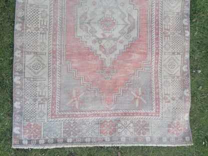 Muted vintage rug 4x6'3 oushak rug hand made rug, area wool rug,