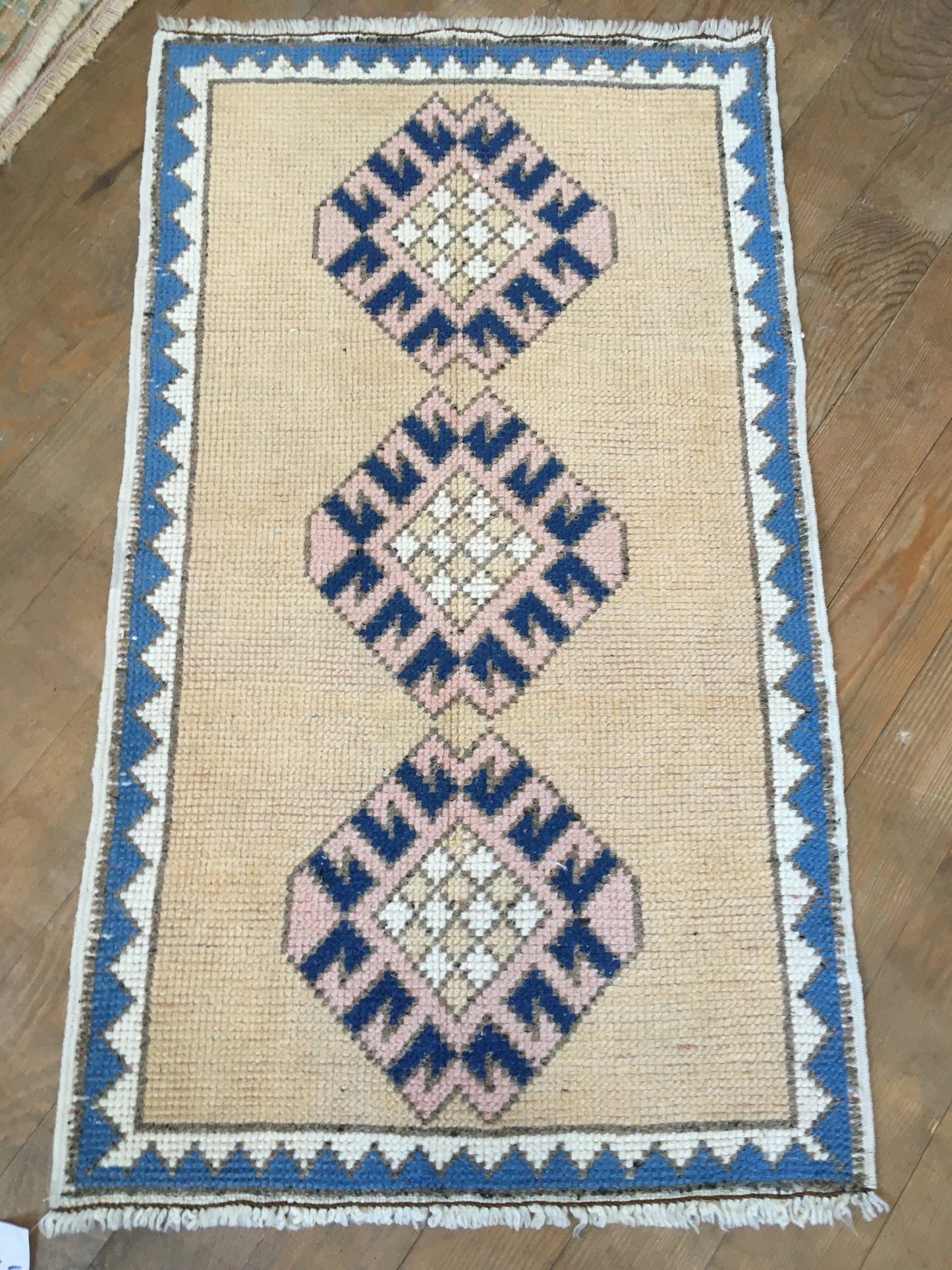 1.8x3.1 feet pink wool turkish vintage bedroom rug, handmade muted oushak living room area mini rug, laundry small rug, blue bohemian rugs