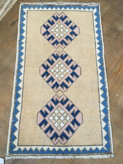 1.8x3.1 feet pink wool turkish vintage bedroom rug, handmade muted oushak living room area mini rug, laundry small rug, blue bohemian rugs