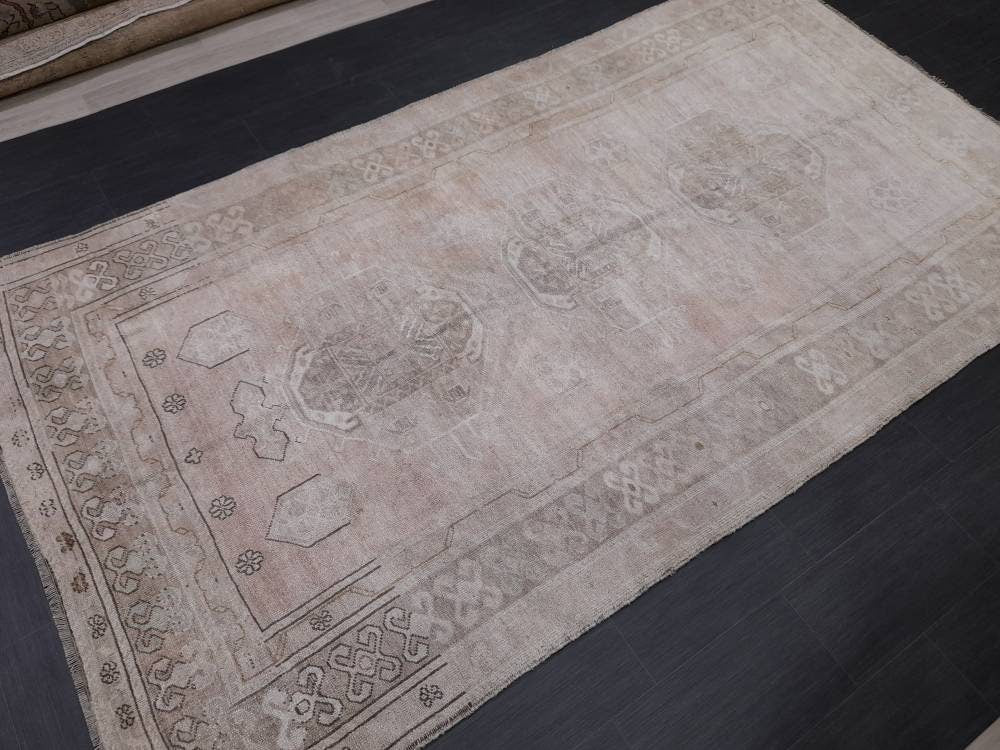 Muted Vintage Oriental RUG Persian Rug Muted Vintage Rug Vintage 5.8 x 10.5 Rug Neutral Oushak Rug Hand Made Rugs Vintage 6x10 Turkish Rug