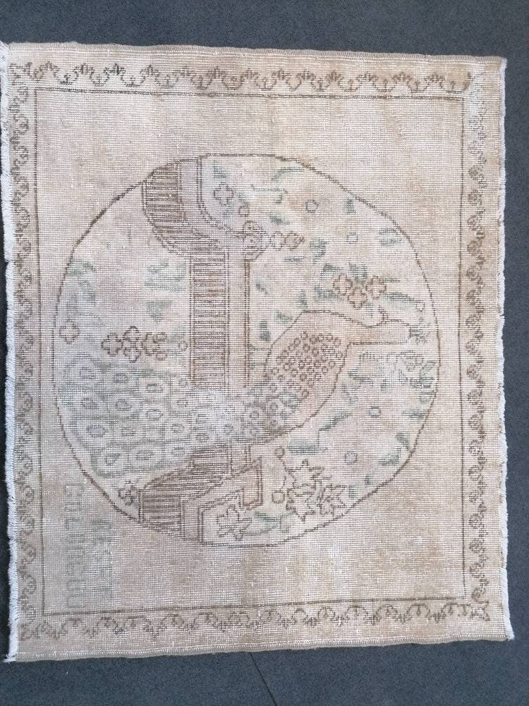 Hand made wool art peacock pilo, handcraf bird rug,vintage rug 3'3x4 feet