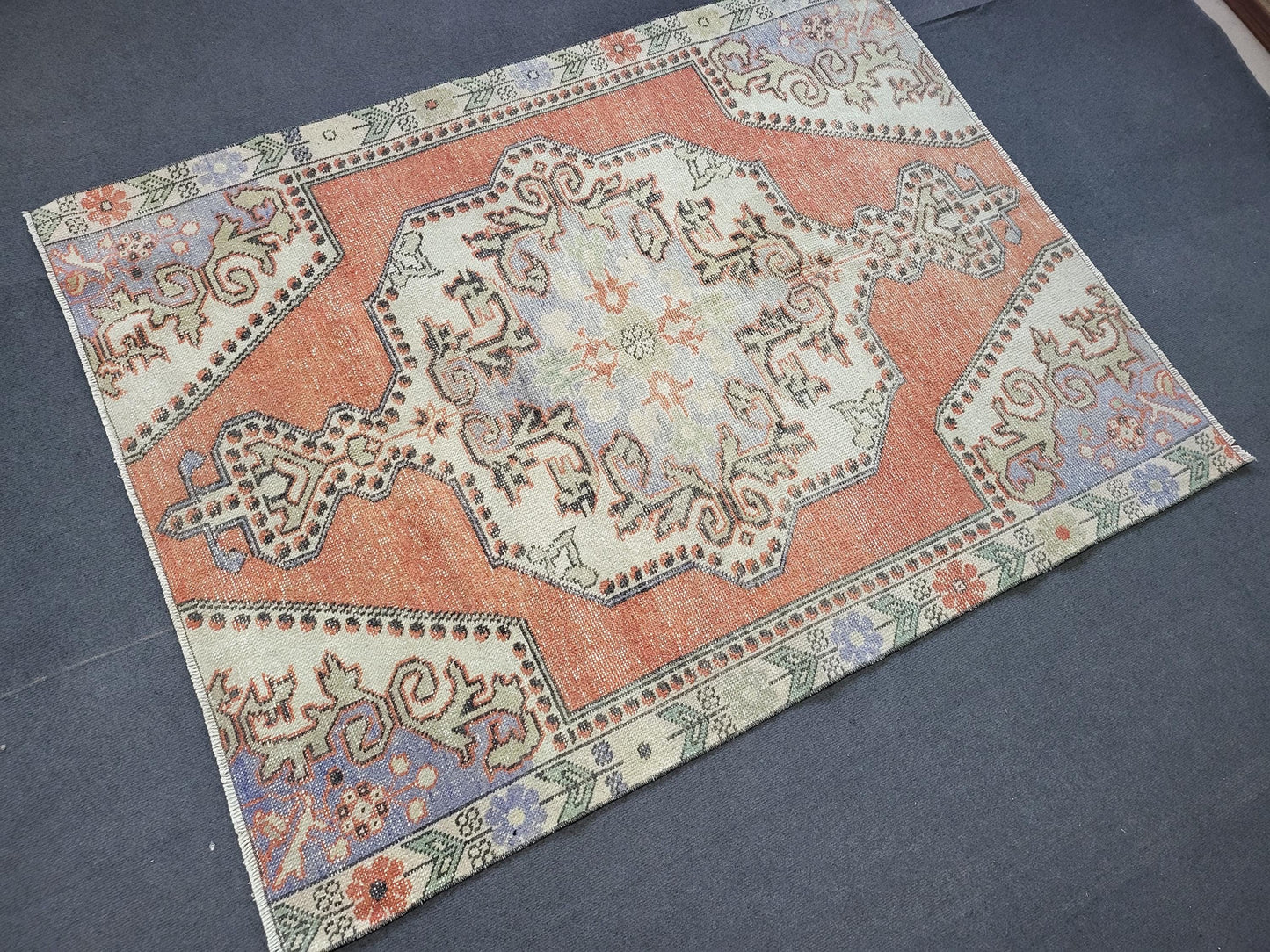 Distressed Wool Rugs, 4.3 x 5.8 Vintage Handmade Rug, Oushak Rug, Turkish Rug, Farmhouse Rug, Vintage Rug, Wool rug Oriental Rug