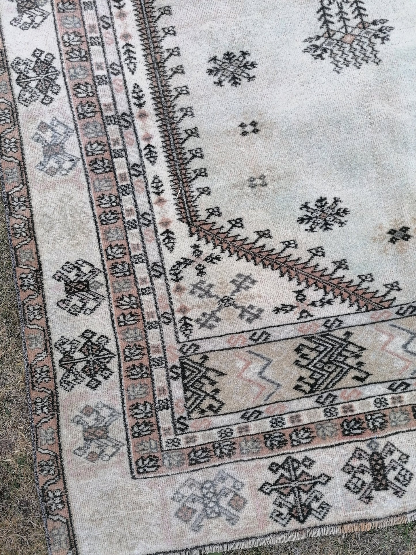 Vintage turkish rug, oushak vintage rug, kitchen rug, wool rug. hand made rug, are rug, 4'5x7'2 feet