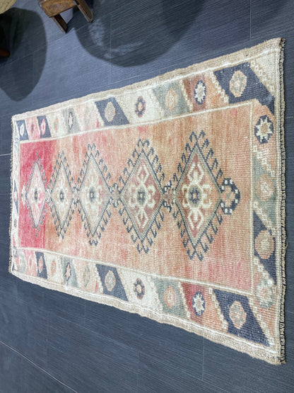 Blue Vintage Rug 2.6 x 4.2 Rug  Oushak Rug, Wool Oriental Rug Hand Made Rug Persian Rug, Vintage Turkish Rug Hand Knotted Wool Rug