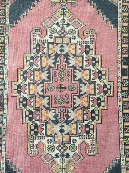 3x7.5 feet pink handmade middle runner, vintage kitchen floor runner, living room area wool runner rug, turkish bedroom runner, bath runner
