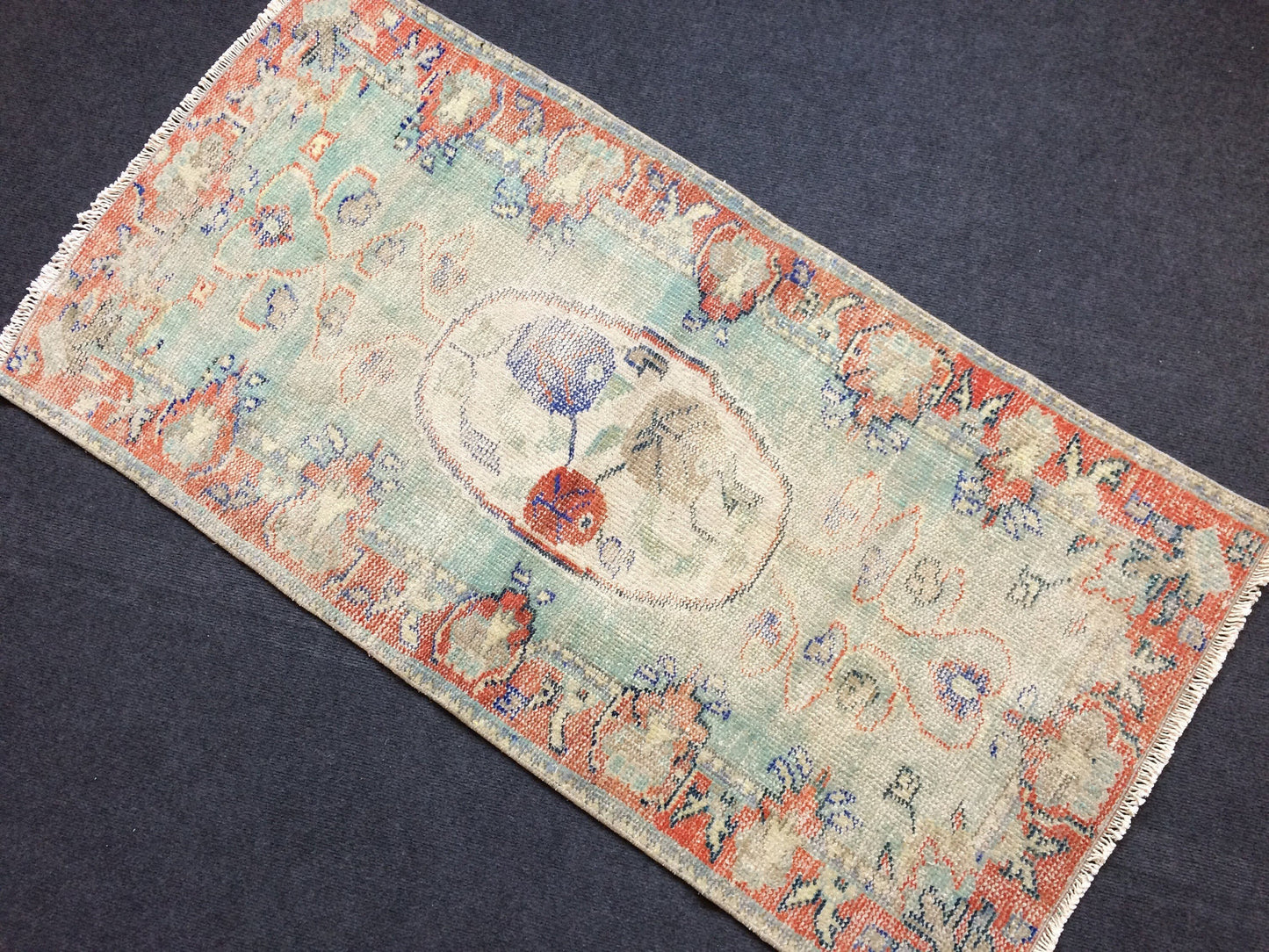 2.4 x 4.9 VINTAGE RUG TURKISH Rug Distressed Rug Oushak Rug Handmade Rug Hand Knotted Rug