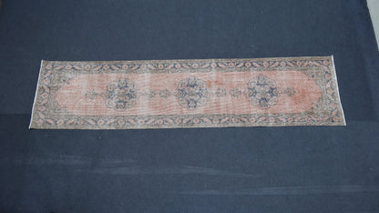 Runner rug, distressed vintage rug, hallway runner rug 141x34 inches