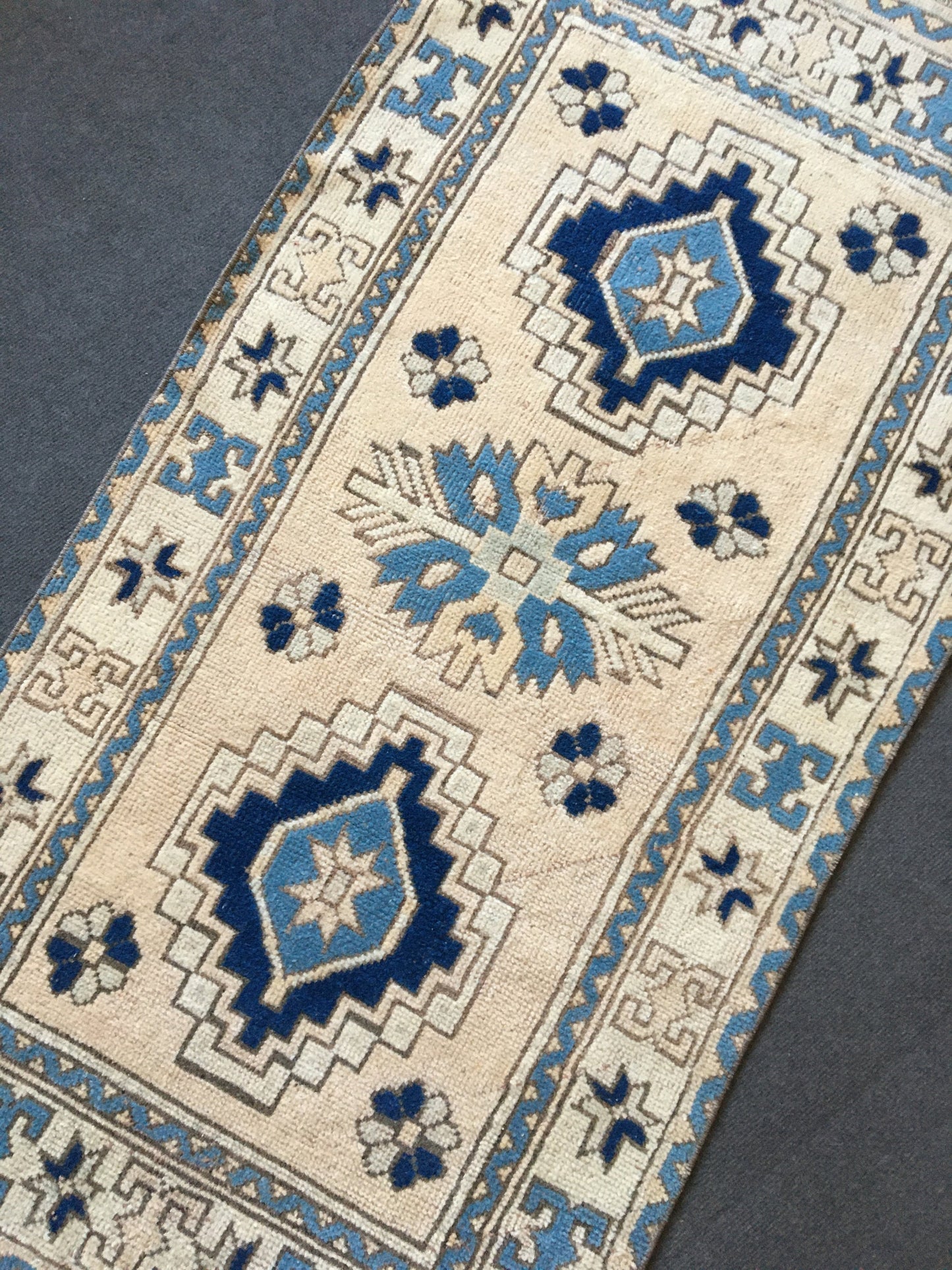 2.6x5.1 feet neutral wool rug, muted handmade living room rug, oushak large kitchen floor rug, turkish hallway area rug, vintage blue rug