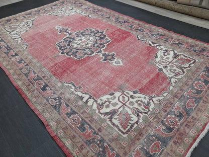 Vintage Turkish Rug 6.6 x 10.9 Red Vintage Persian Rug Muted Vintage Rug Wool Muted Oushak Rug Hand Made Rugs Vintage Distressed Turkish Rug