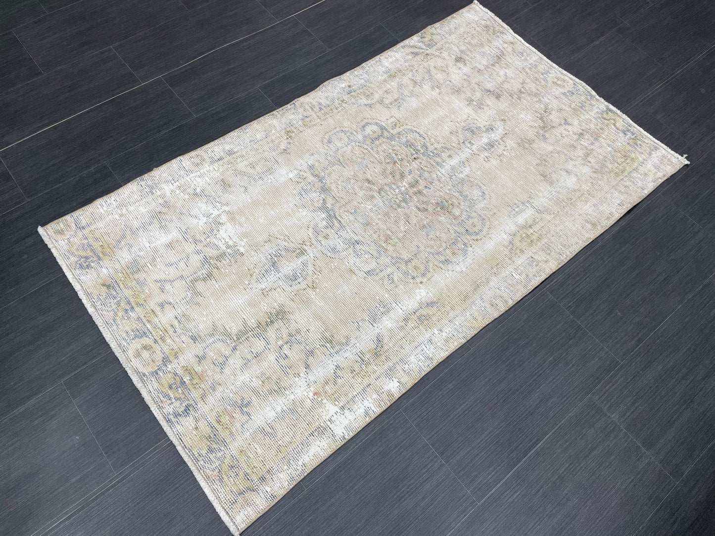 Muted Vintage Rug TURKISH Distressed Rug Vintage 3x5 Rug Oushak Rugs Muted Rug Turkish Oushak Rug, Vintage Oushak Rug Wool Rug