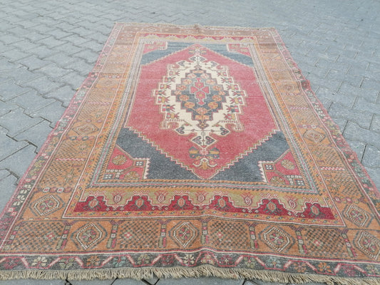 Turkish rug, vintage rug, vintage oushak rug, decorative turkish rug, kitchen rug, bohemian rug, traditional turkish decor 7'2x4'4 feet