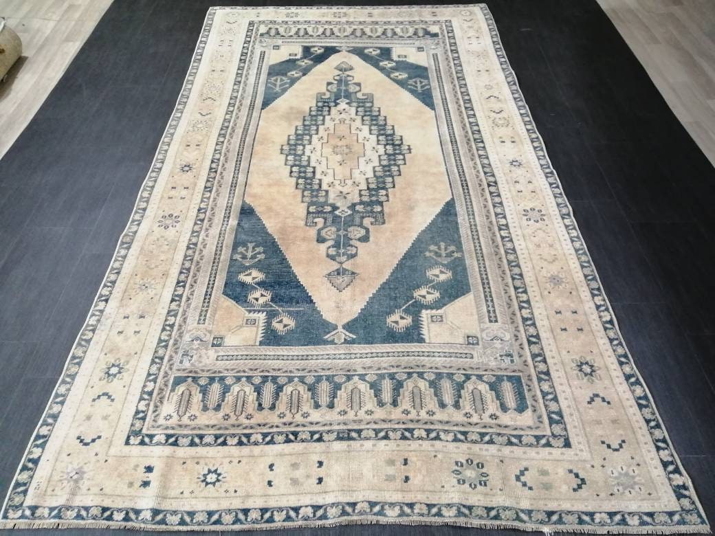 OUSHAK RUG 9.5 x 5.2 TURKISH Oushak Rug  Vintage Oushak Rug Muted Vintage Oriental Rug Wool Oushak Rug Hand Made Rug Vintage Persian Rug