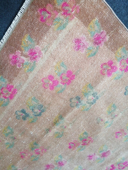 4.8 x 8 Floral OUSHAK RUG TURKISH Muted Rug Vintage Pink Floral Rug Vintage Runner Rug Wool Oushak Rug Hand Made Rugs Vintage Turkish Rug