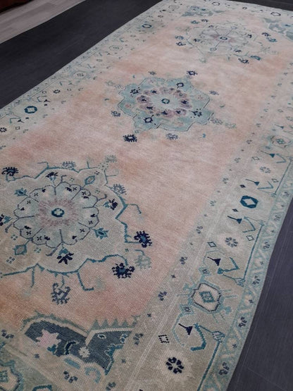 Hand Knotted Rug, Vintage Oriental RUG, Muted Vintage 5x10 Rug, Vintage Fine Rug  Wool Oushak Rug, Vintage Persian Rug, Vintage Turkish Rug.