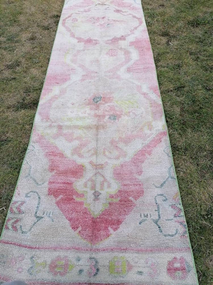 Vintage turkish runner, runner rug,hallway runner 2'7x10'1 vintage runner rug turkish hand made wool rug, kitchen rug, oushak rug