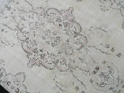 Muted Persian RUG Neutral Vintage Oushak Rug Large Vintage Rug Wool Oushak Rug Hand Made Rugs Vintage Turkish Rug Neutral Rug