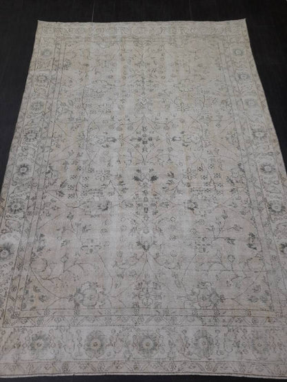 Vintage living room rug 6.5 x 9.4 Earth Tones Rug pastel rugs, Turkish Oushak Rugs, Vintage Rug Muted Distressed Rug Vintage Oushak Rug