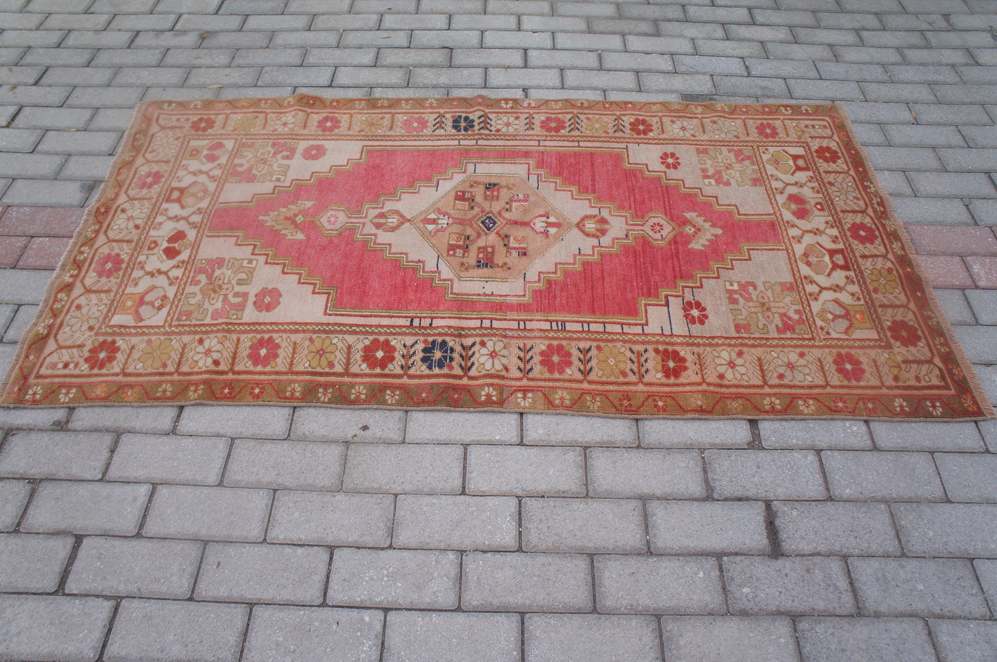Vintage Turkish  Rug, Turkish Rug,  Oushak Rug, Bohemian  rug, Hand Made Rug, Earth tones Rug, Wool  rug, Kitchen Rug, Vintage Rug