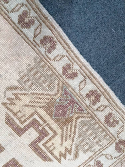 Small turkish rug, vintage rug, natural oushak rug,earth tone hand made rug 1'10x3'6 feet