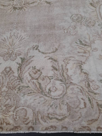 Muted Turkish muted Vintage Antique Rug Vintage Wool Muted Oriental Rug 6.3 x 9.8 Hand Made Rug Hand Knotted  Rug Neutral Wool on wool rug