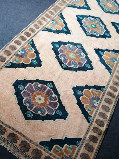 Blue OUSHAK RUG TURKISH Runner Rug Vintage 4.4 x 9.4 Runner Rug Vintage Runner Rug Wool Oushak Rug Hand Made Rugs Vintage Turkish Runner Rug