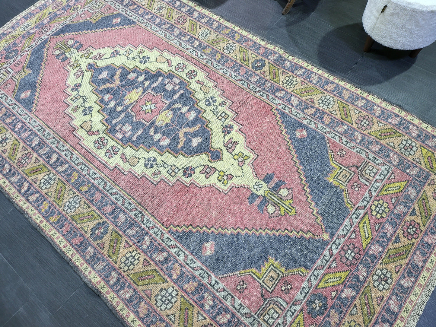 Antique Rug, Vintage Rug, Turkish 4.11 x 8.6 Wool Rug, Oushak Rug Fine Knotted Rug, Hand Knotted Rug, Persian Rug, Handmade Rug