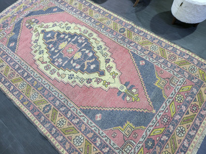 Antique Rug, Vintage Rug, Turkish 4.11 x 8.6 Wool Rug, Oushak Rug Fine Knotted Rug, Hand Knotted Rug, Persian Rug, Handmade Rug