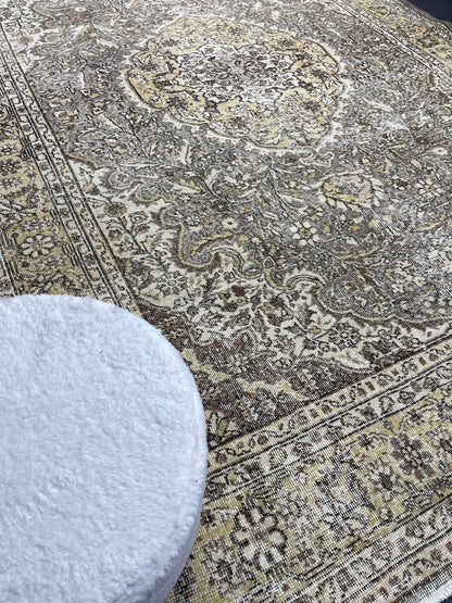 Persian Rug, Vintage 6.7 x 9.9 Rug, Handmade Rug, Hand Knotted Oushak Rug, Turkish Rug Kitchen Rug Wool Rug, Dark Rug, Brown Black Rug