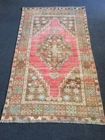 OUSHAK RUG Pink TURKISH Oushak Rug Vintage Oushak Runner Rug Vintage Runner Rug Wool Oushak Rug Hand Made Rugs Vintage Turkish Rug