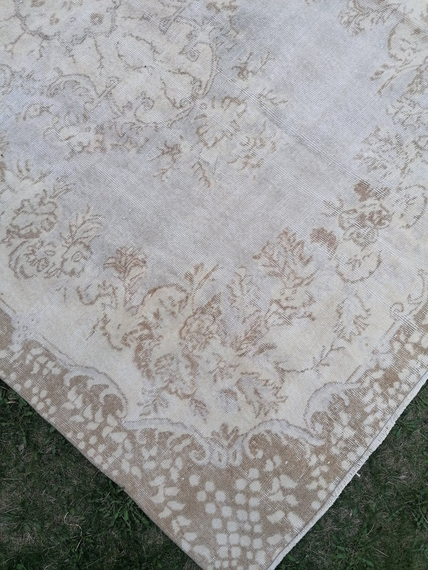 Large turkısh rug ,vıntage rug, pastel vıntage turkısh rug, hand made rug,wool rug 9'8x6'4 feet