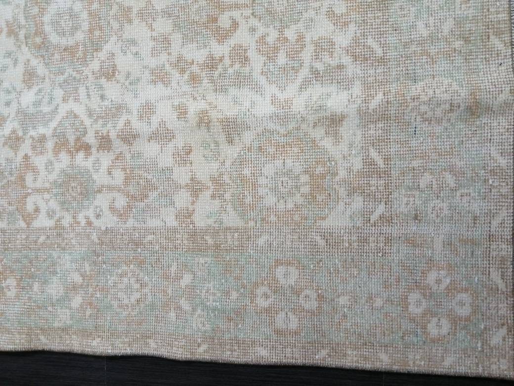 Vintage Turkish Rug 5.9 x 10. 3 Muted Vintage Persian Rug Muted Vintage Rug Wool Muted Oushak Rug Hand Made Rugs Vintage 6x10 Turkish Rug