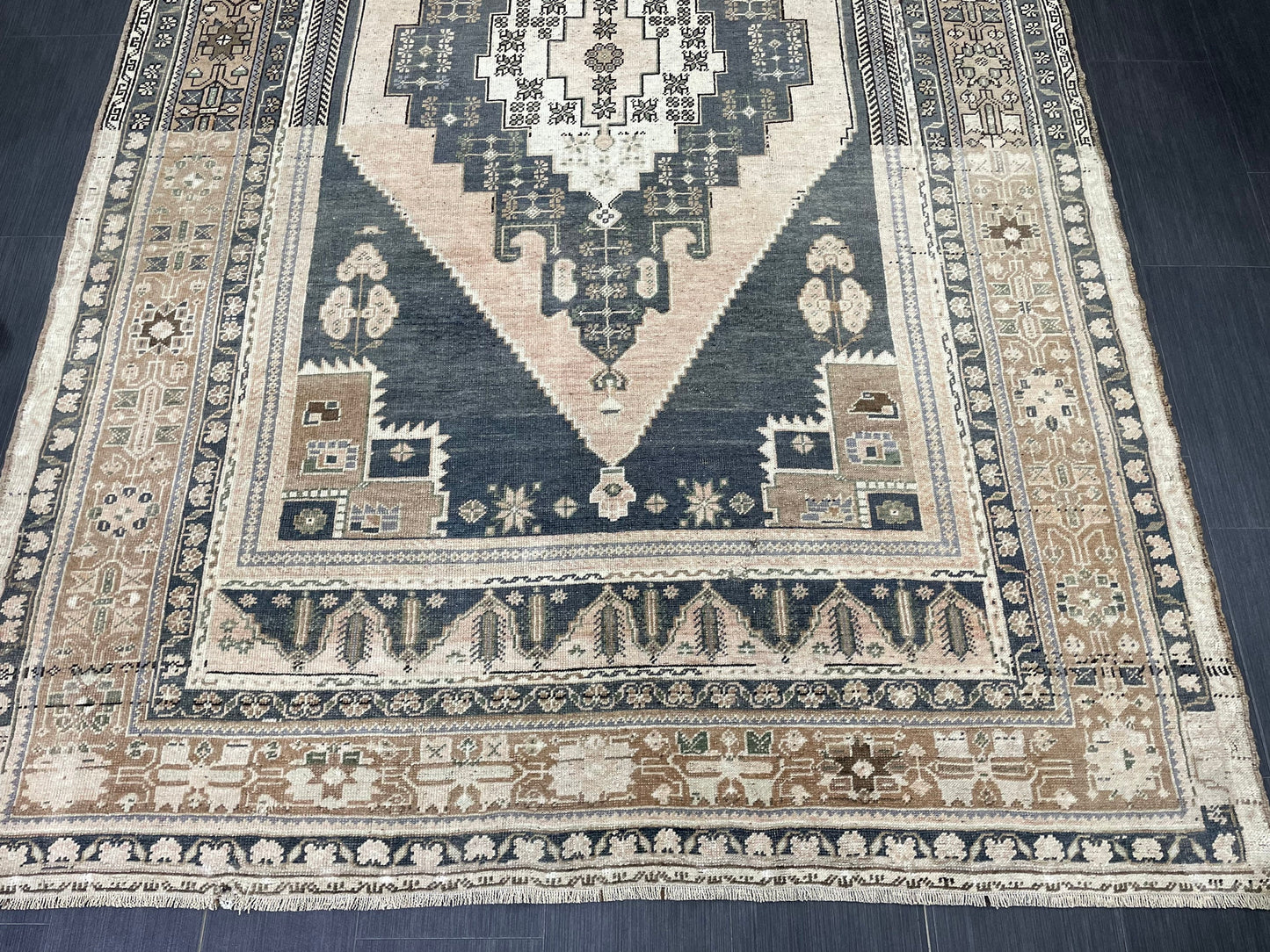 Vintage Rug 6.2 x 10.5 Authentic Turkish Oushak Rug Hand Knotted Rug Rustic Rug Handmade Wool Turkish Rug Persian Rug Oriental Green Rug