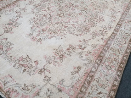 Oushak vintage rug  5'6x7'9 wool rug hand made rug