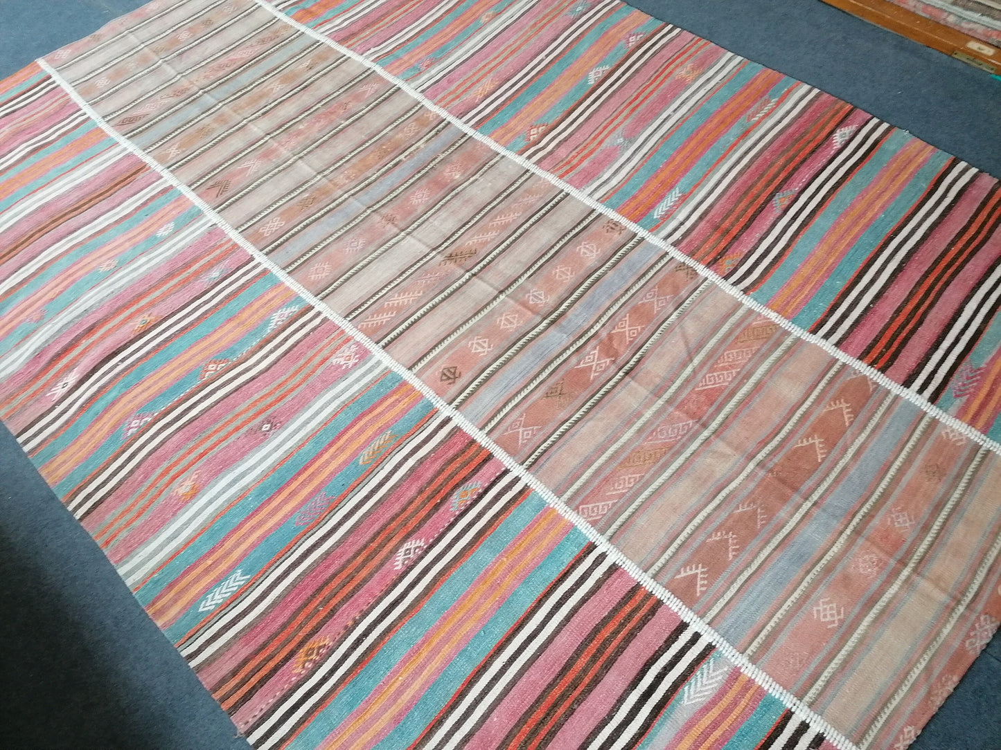 6.9 x 9.4 feet Flatwoven with embroidery rug turkish handmade rugs vintage rugs oushak rug, wool rug