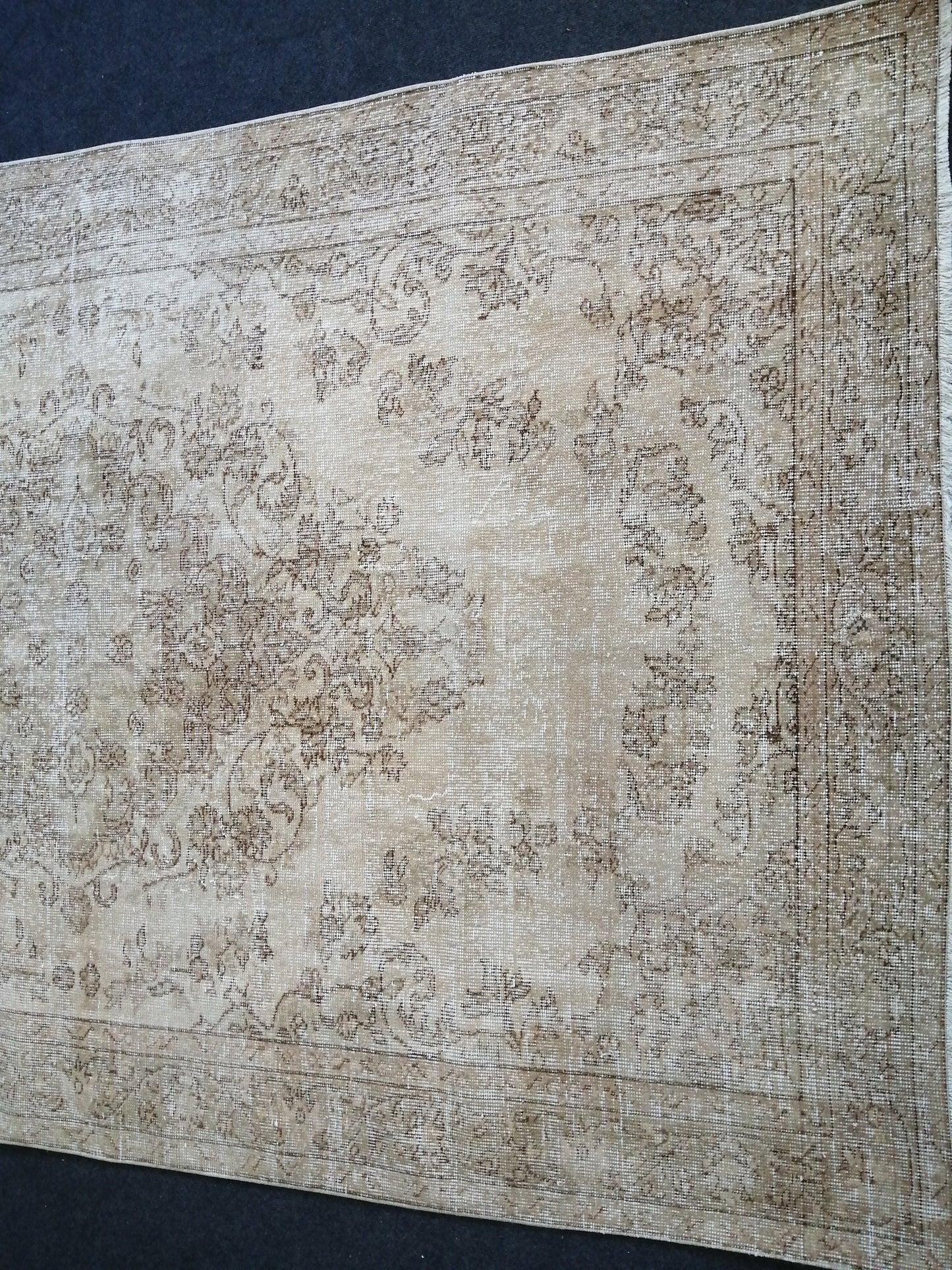 5.4 x 8.9 Faded Turkish Rug, Muted Oushak Rugs, Beige Wool Oriental Rug handmade Rugs, Vintage Rug, Hand Made Rug