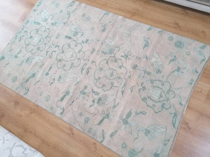 Vintage rug, green oushak rug  4'6x7'2 living room rug