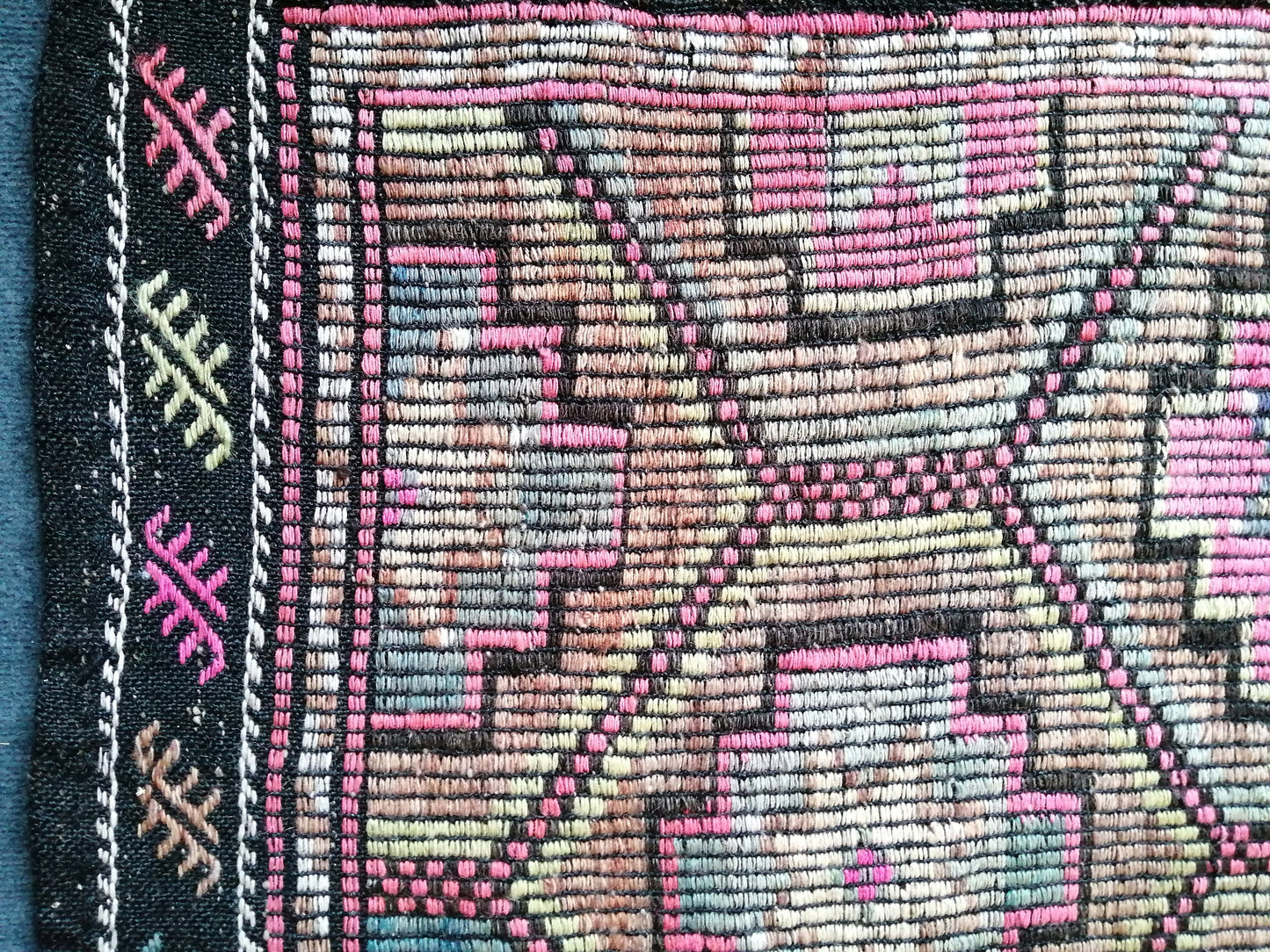 10 x 5.9 Flatwoven with Embroidery Rug Vintage Rugs  TURKISH HAND MADE Rugs Vintage Turkish Rugs  Oushak Rug Turkish Oushak Rug, Wool Rug