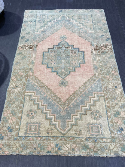 Handmade Rug, Oushak 3.3 x 5.3 Rug,  Persian Rug, Oriental Rug, Turkish Rug, Farmhouse Rug, Vintage Wool rug