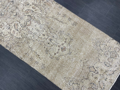 Oushak Runner Rug 2.7 x 10.2 Muted Turkish Runner Rug Vintage Neutral Runner Rug Hallway Natural Runner Rug Kitchen Runner Rug Wool Runner