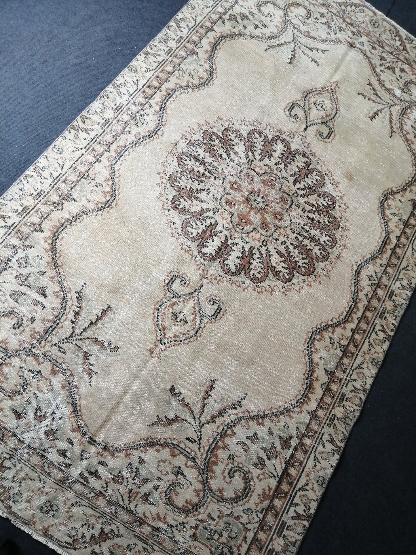 5.5 x 9.8 OUSHAK RUG TURKISH Large Oriental Rug Vintage Oushak Runner Rug Vintage Runner Rug Wool Rug Hand Made Rug Vintage Turkish Rug