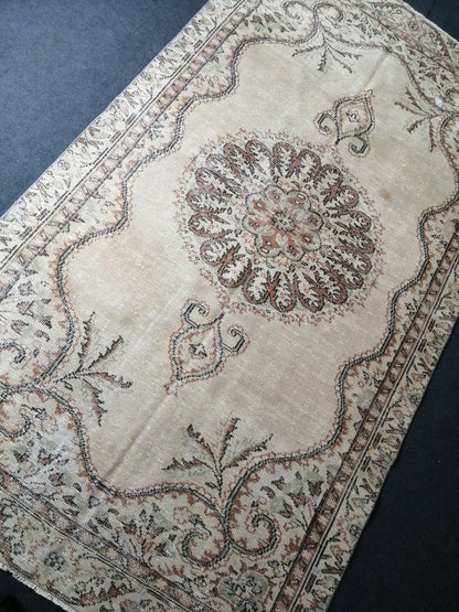 5.5 x 9.8 OUSHAK RUG TURKISH Large Oriental Rug Vintage Oushak Runner Rug Vintage Runner Rug Wool Rug Hand Made Rug Vintage Turkish Rug