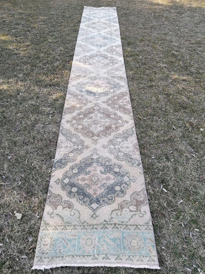 2.6 x 17.3 extra long vintage runner, oushak runner rug hallway runner, vintage anatolian rug