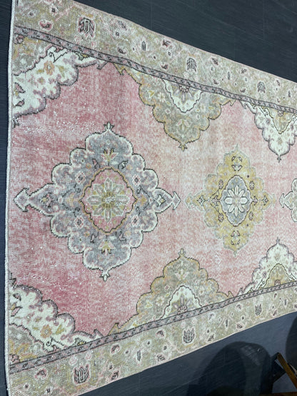 Vintage Runner Rug, Pink Hallway Runner 4.6 x 9.2 Rug, Kitchen Runner Rug, Wool Runner Rug Muted Oushak Rug Pretty Turkish Runner
